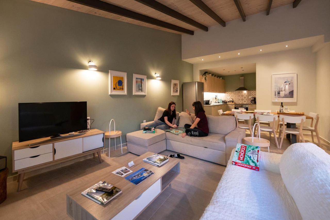 Linas Home - Kalamata Mediterranean Villas Ngoại thất bức ảnh